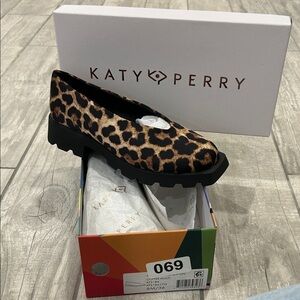 NWT-Katy Perry The Daaring Slip On Satin Leopard Print Loafers